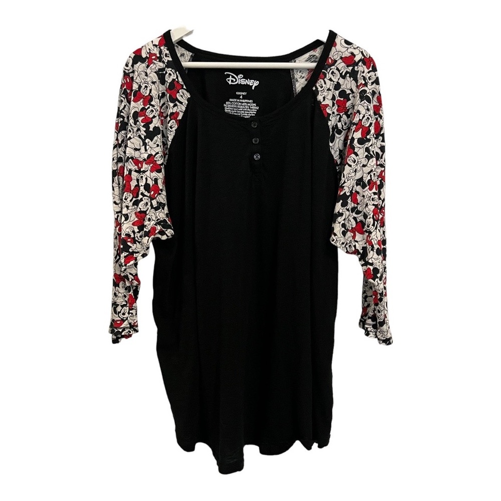 Torrid Disney Mickey and Minnie Mouse Baseball Tshirt